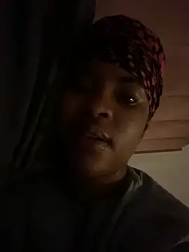 _Fifi's cam snapshot