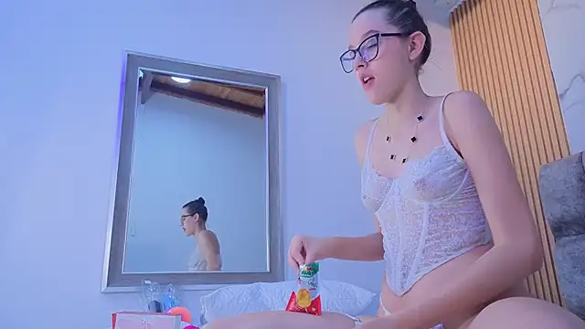 angel__kiss's cam snapshot