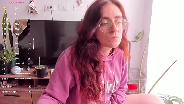 linda_giggle's cam snapshot