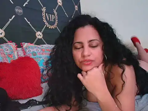 Elanavarro's cam snapshot