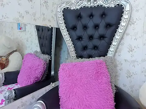 milf_bigass_'s cam snapshot