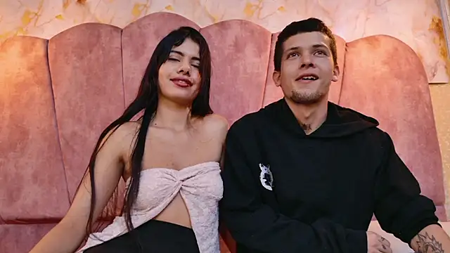 CharlotteandTaylorr's cam snapshot