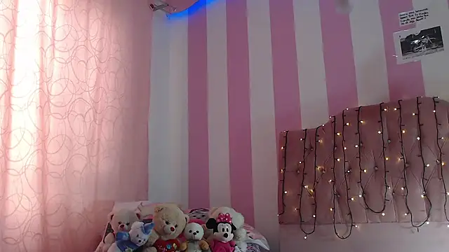 zaleya_mateus's cam snapshot