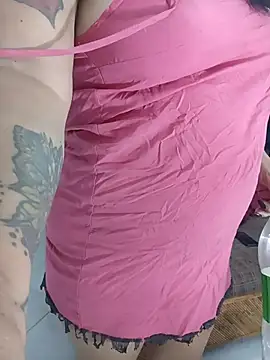 Milfvalesk live sex cam