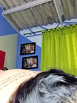 ViolettAndCandy's cam snapshot