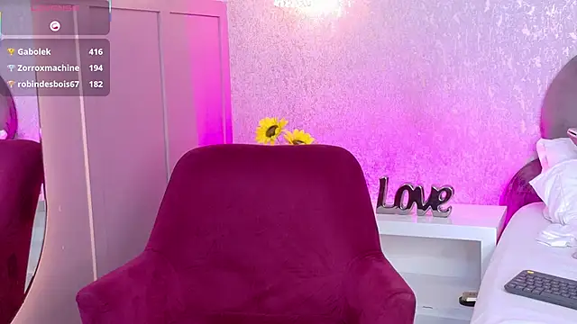 Camille_Torres's cam snapshot