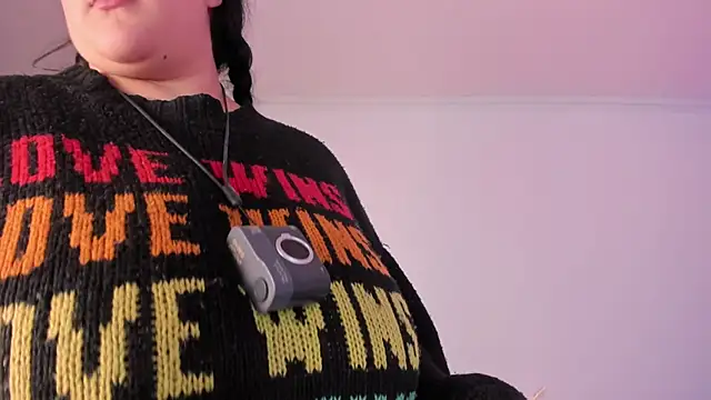 AmberiniHoffman's cam snapshot