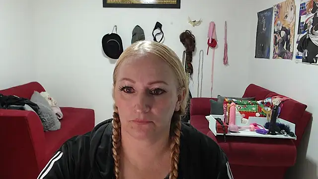 emperabigbootybigass's cam snapshot