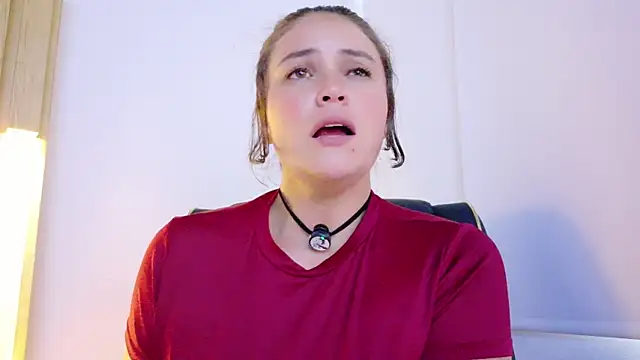 Anaise_latif's cam snapshot