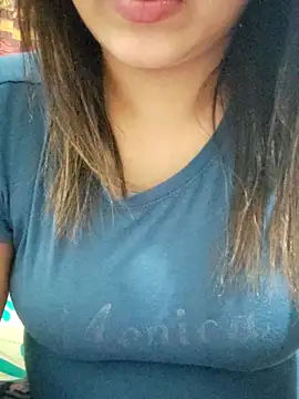 Tanha18 live sex cam