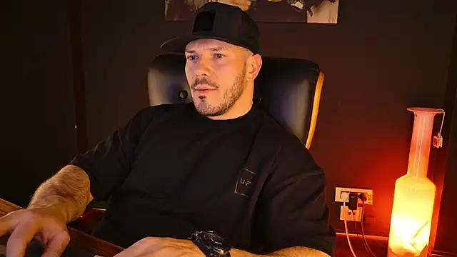 AngeloEric's cam snapshot