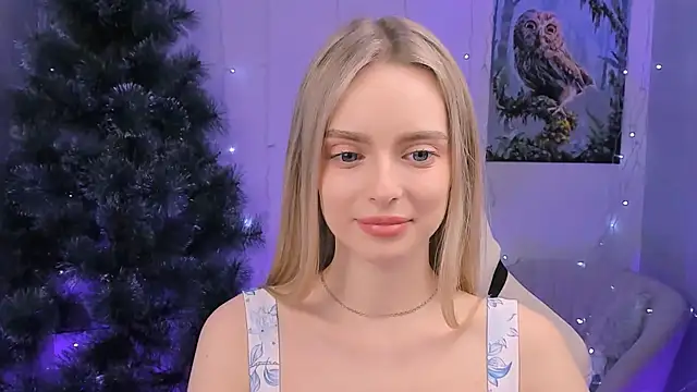 JuliaBrewwer's cam snapshot