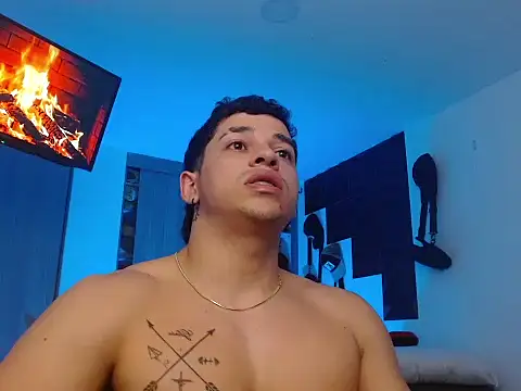 adam_keith's cam snapshot