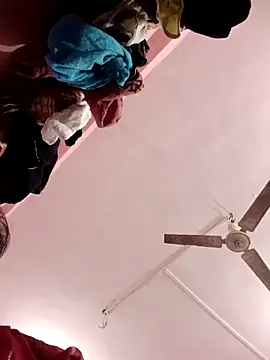 Hott_locky's cam snapshot