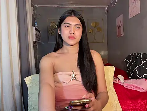 Delicate_Savannah live sex cam