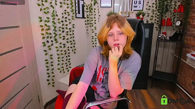 Soft_Flame's cam snapshot