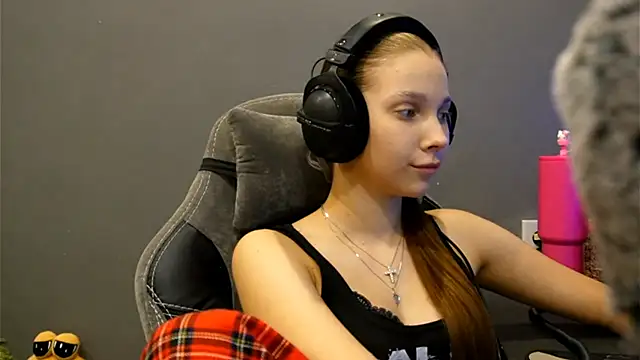 Softixq's cam snapshot