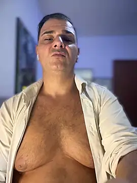 SecretlyDD's cam snapshot