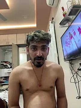 hornyguy271192 live sex cam