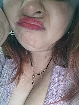 Dianaa9 live sex cam