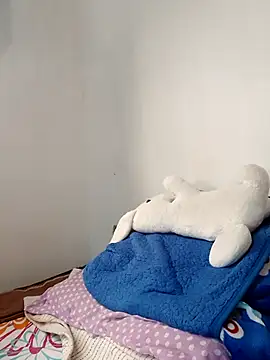 yaneth_'s cam snapshot