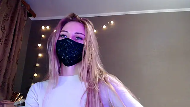 Iris_lave's cam snapshot