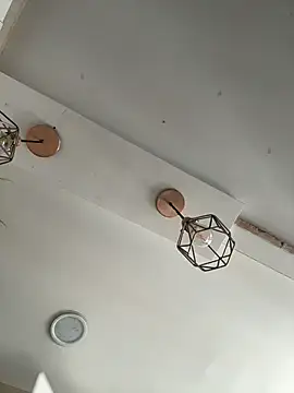 VegaLuxe's cam snapshot