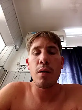 bebesuculento's cam snapshot