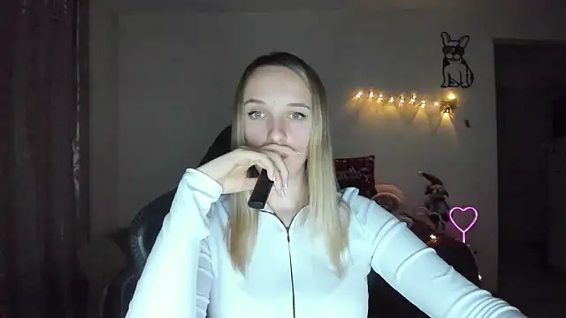 RouseReed's cam snapshot