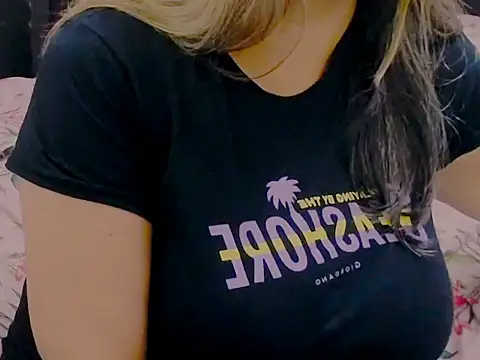 Sexy_menishaxx's cam snapshot