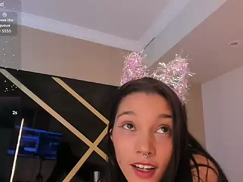 loraineblake's cam snapshot