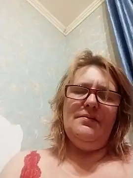 Forest-Lady's cam snapshot