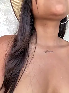 Mariangel_11's cam snapshot