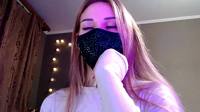 Iris_lave's cam snapshot