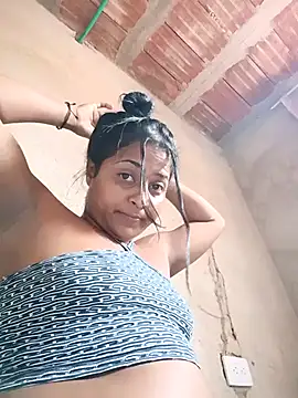 Giselabrunette25's cam snapshot