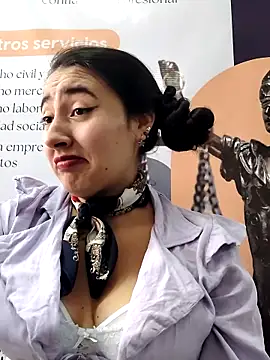 _Sarah-Office1's cam snapshot