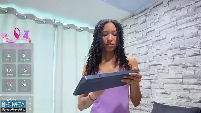 Kiara_Zahiri__'s cam snapshot