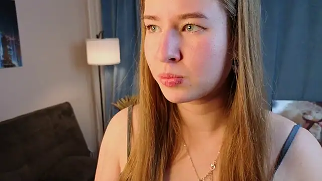 MowasaBritten's cam snapshot