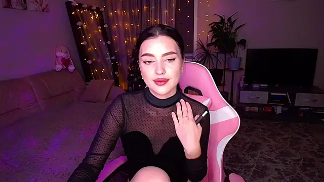 __Malika__'s cam snapshot