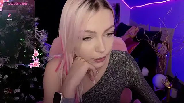 LinaLirian's cam snapshot