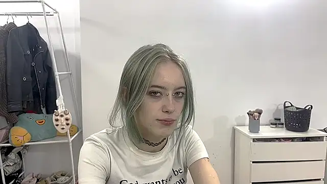 MerIeBremmer's cam snapshot