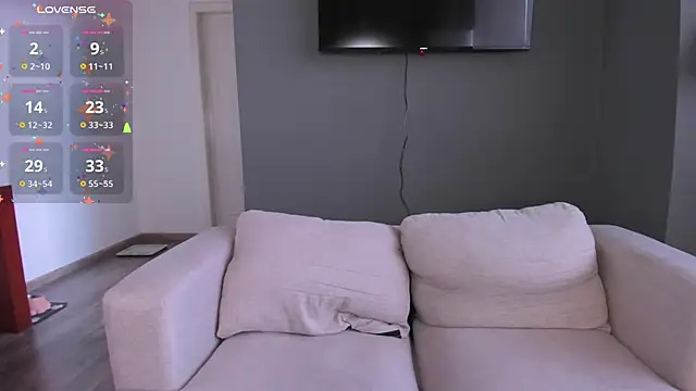 Tenderly_Couple's cam snapshot