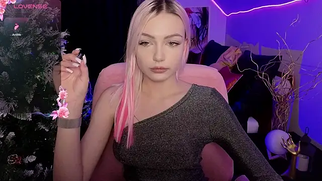 LinaLirian's cam snapshot