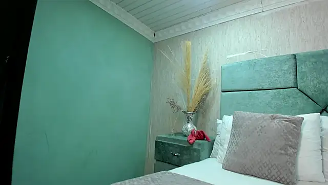 SantiOlsen's cam snapshot