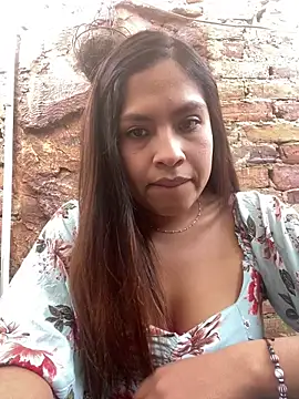 Alana-fox's cam snapshot