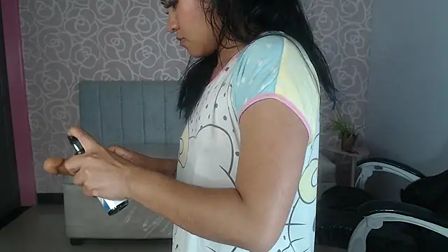 Scarlett_fox_ch's cam snapshot