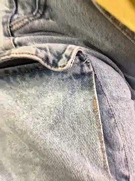 emilyrojas's cam snapshot