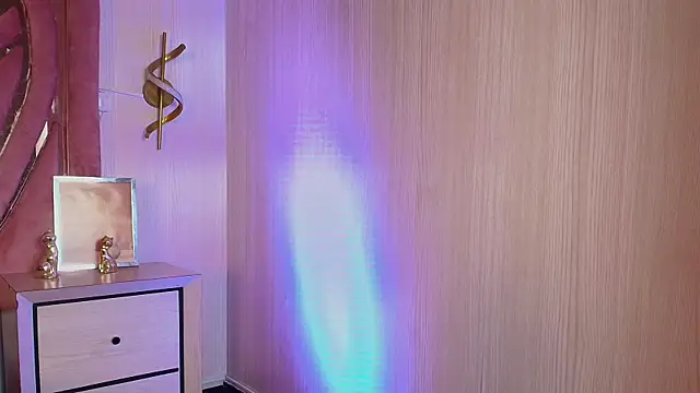 Isabella_Marsh's cam snapshot