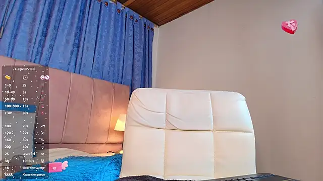 x_milu's cam snapshot