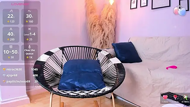 alana_rossetti's cam snapshot